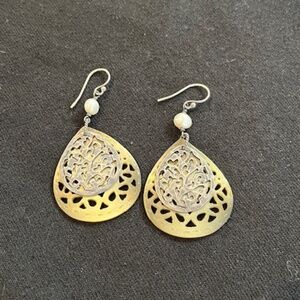 Silpada Etched Shell Earrings